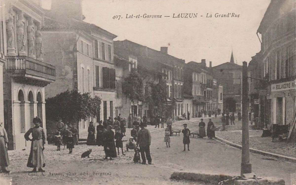 Lauzun (Lot-et-Garonne - 47) - La Grand-Rue