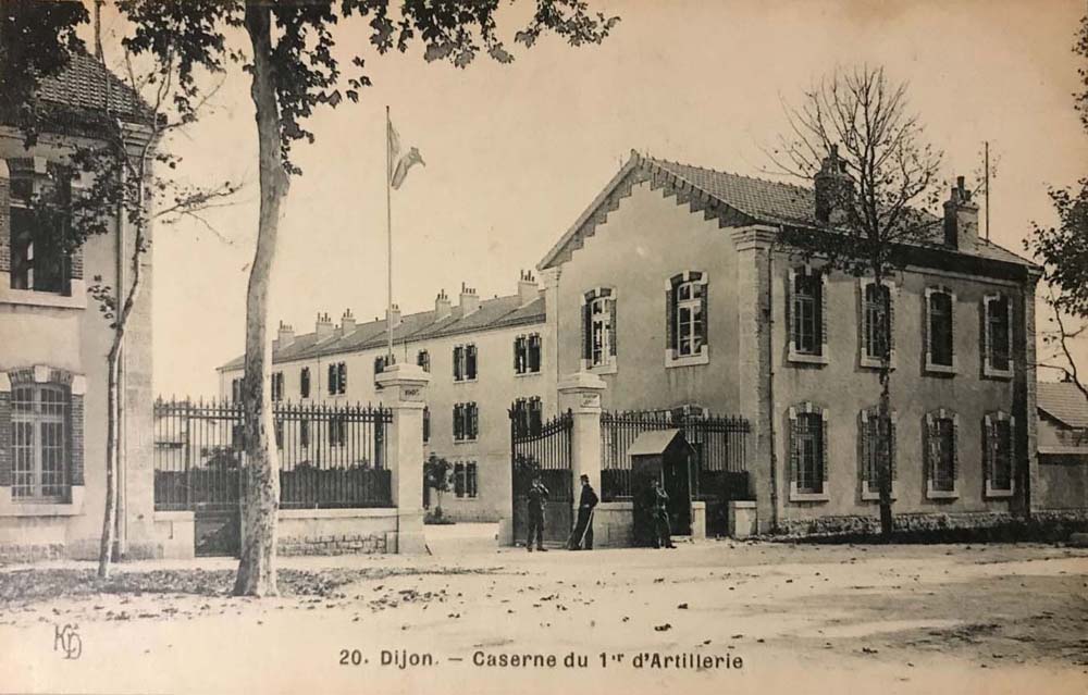 Dijon - Caserne du 1er d'Artillerie