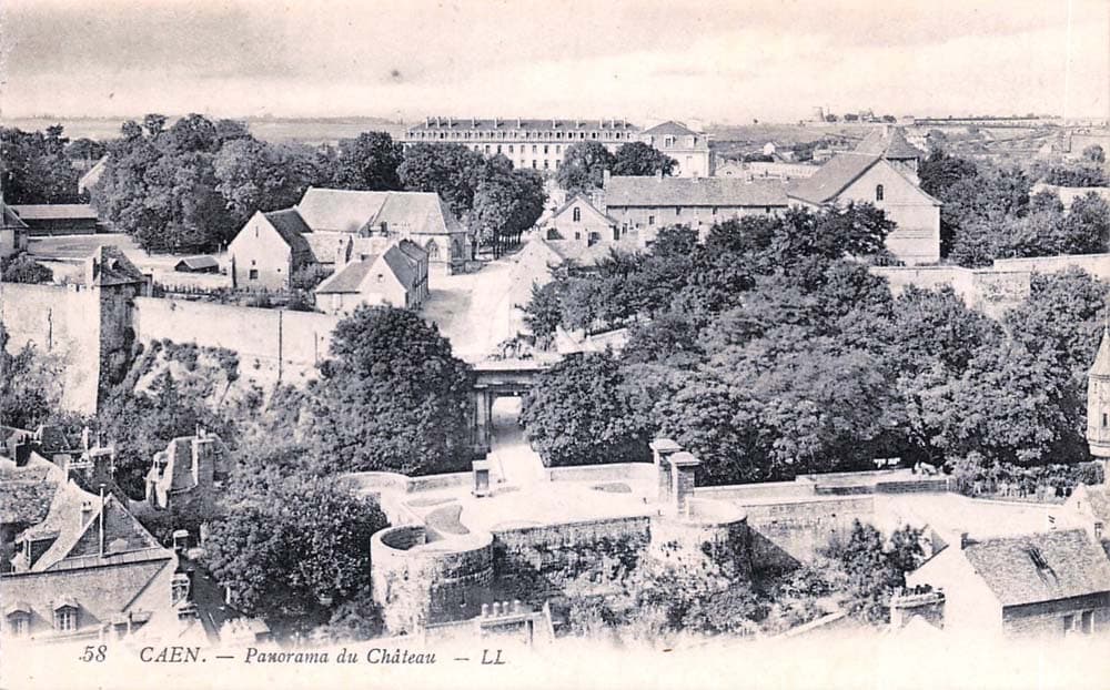Caen (14000 - Calvados) - Panorama du Ch�teau