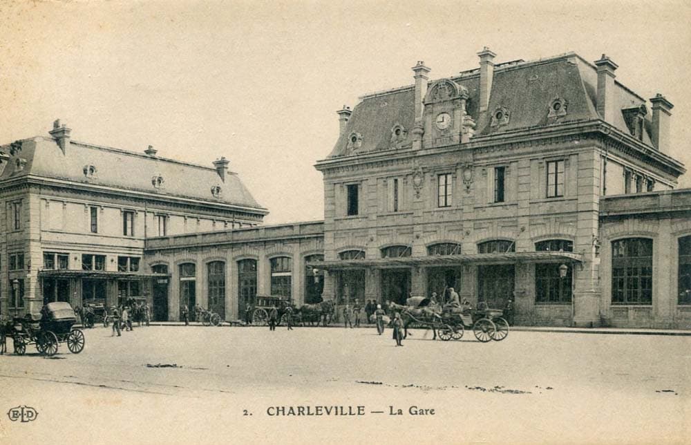 Charleville-Mézières (08000 - Ardennes) - La Gare de Charleville