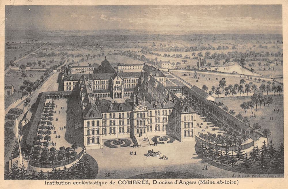 Combre (49520 - Maine-et-Loire) - Institution ecclsiastique.