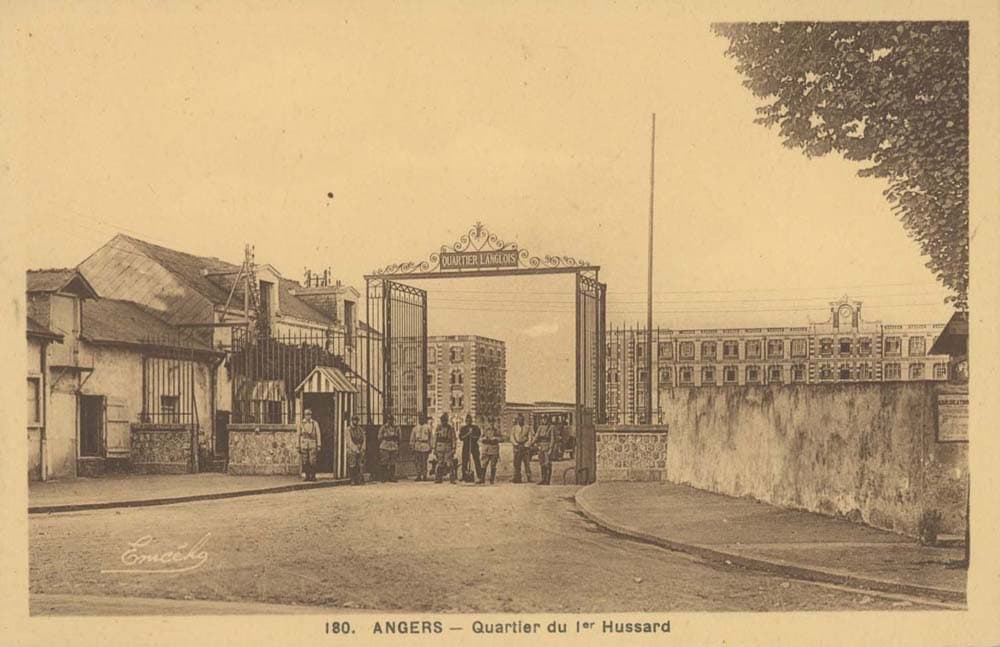 Angers - Le Quartier du 1er Hussard