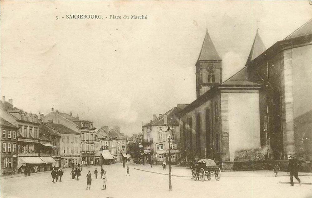 Sarrebourg (57400 - Moselle) - Place du March en 1919