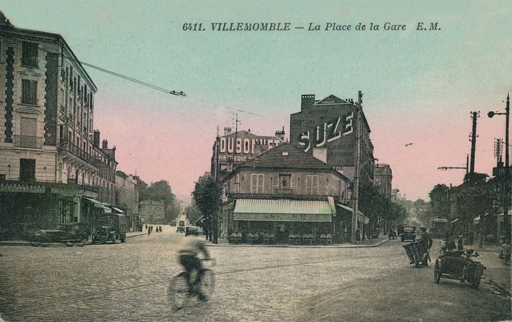 Villemomble (93250 - Seine-Saint-Denis) - Place de la Gare