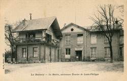 Le Raincy - La Mairie, anciennes Ecuries de Louis-Philippe