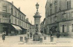 Livry - Place de la Fontaine et Rue de l'Eglise en 1914