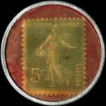 Timbre-monnaie Grande Pharmacie Mazet - Agen - capsule&nbsp;vide - 5 centimes vert sur fond&nbsp;rouge